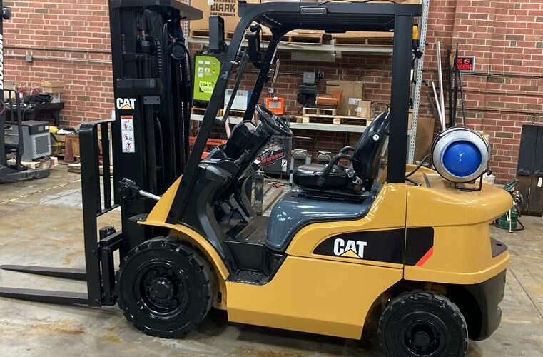 2015 Cat Forklift GP25N featured image