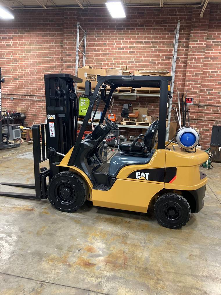 2015 Cat Forklift GP25N featured image