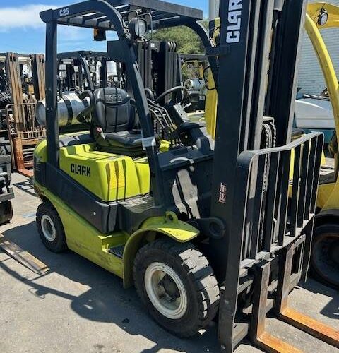 2013 Clark Forklift C25L featured image