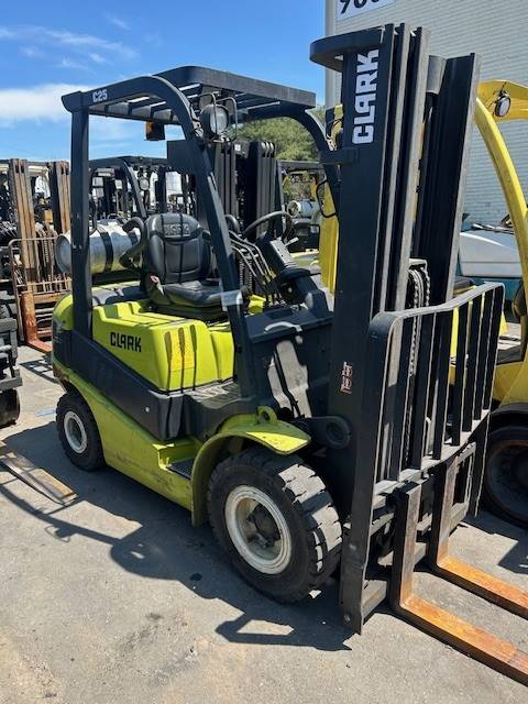 2013 Clark Forklift C25L featured image