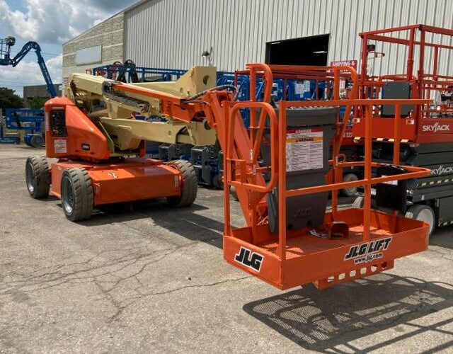 2015 JLG Boom Lift E450AJ featured image