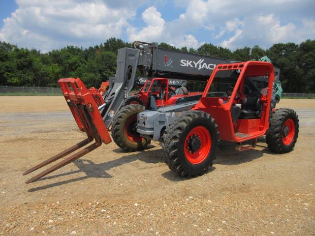 2019 Skyjack Telehandler SJ843 TH featured image