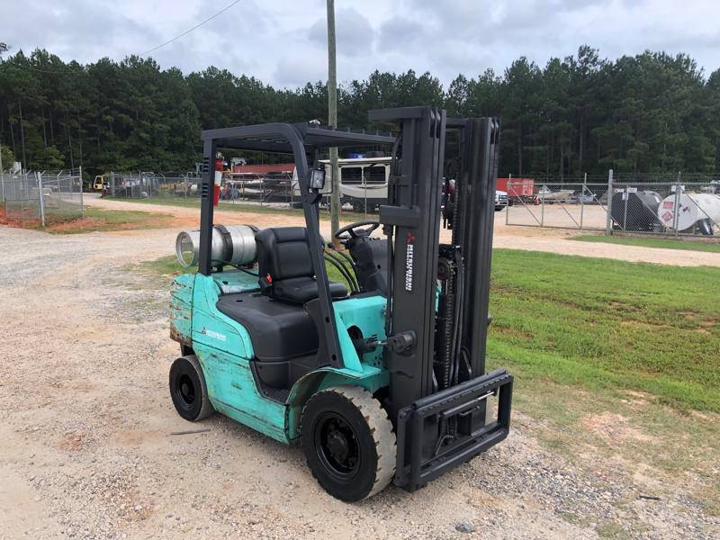 2010 Mitsubishi Forklift FG25N featured image