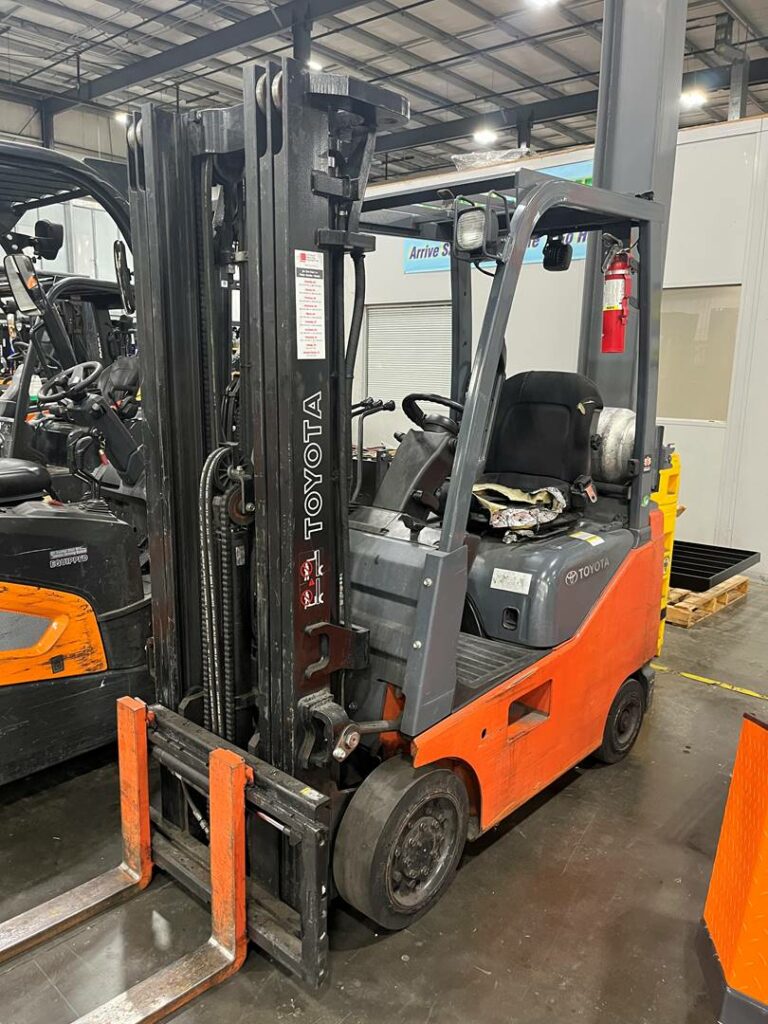 2015 Toyota Forklift 8FGCU15 featured image