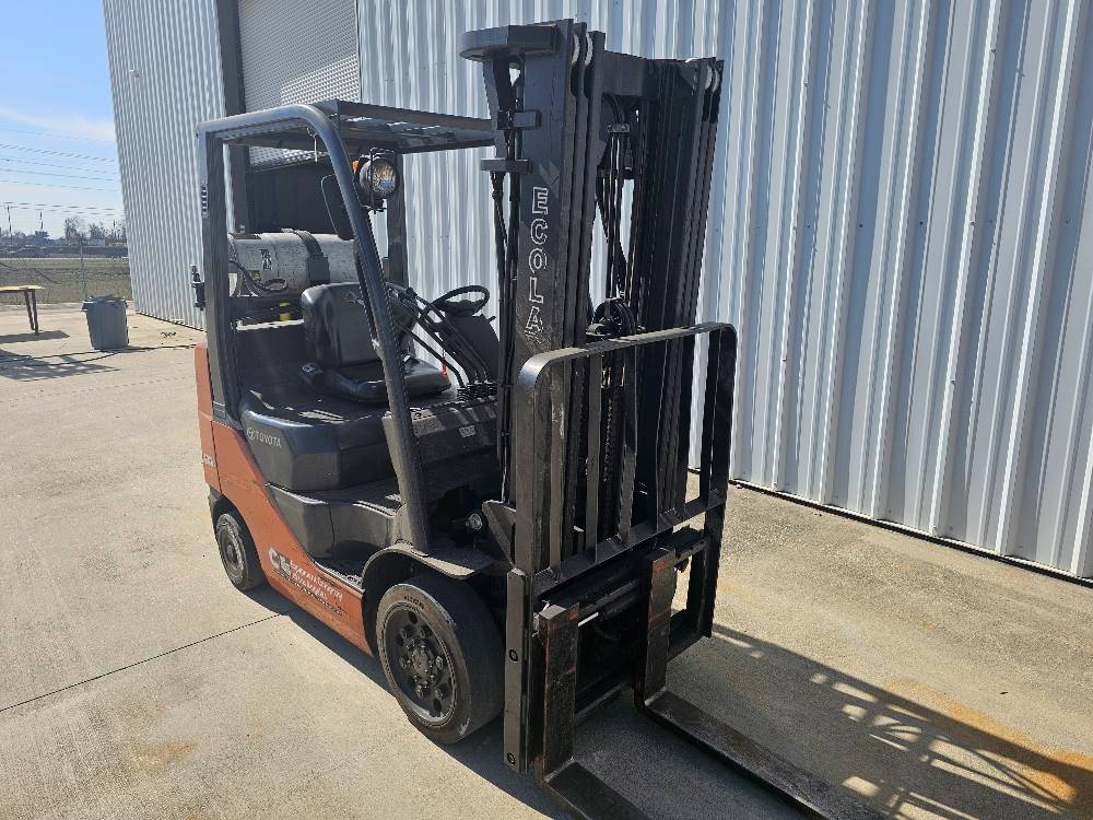 2008 Toyota Forklift 8FGCU25 featured image