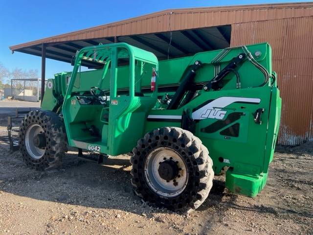 2013 Skytrak Telehandler 6042 featured image