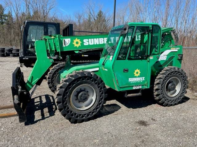 2014 Skytrak Telehandler 6036 featured image