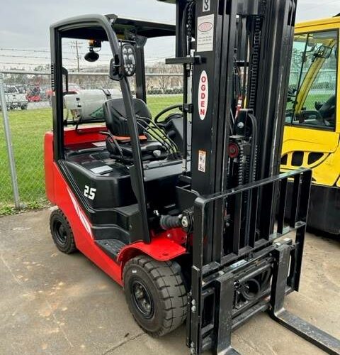 2022 Hangcha Forklift CPYD25 featured image