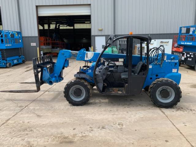 2015 Genie Telehandler GTH-5519 featured image