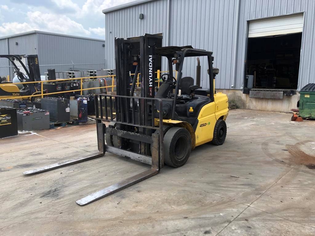 2017 Hyundai Forklift 45D-9 featured image