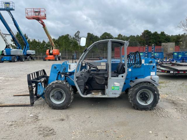 2015 Genie Telehandler GTH-5519 featured image