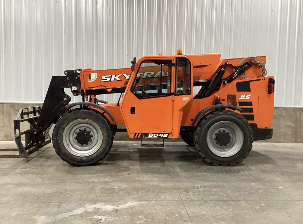 2019 Skytrak Telehandler 8042 featured image