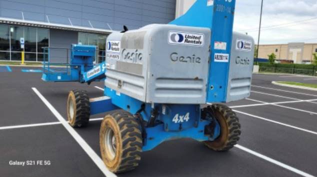 2005 Genie Boom Lift S-40 featured image