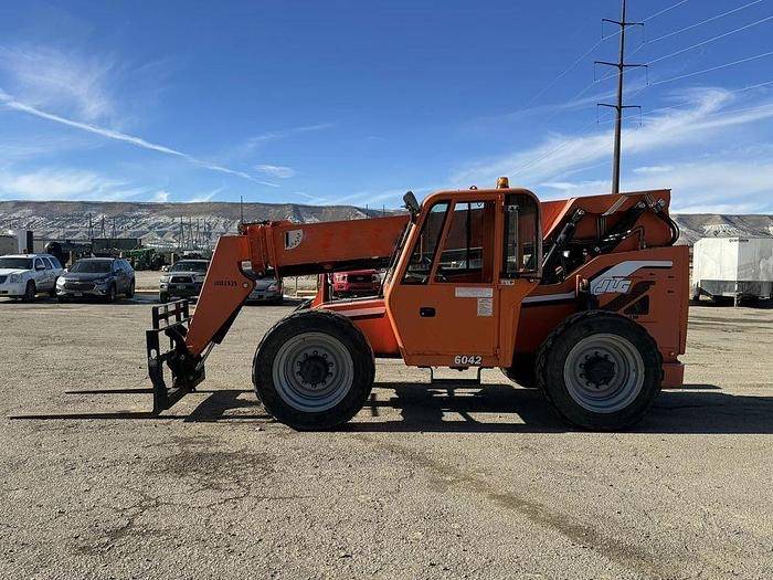 2013 Skytrak Telehandler 6042 featured image