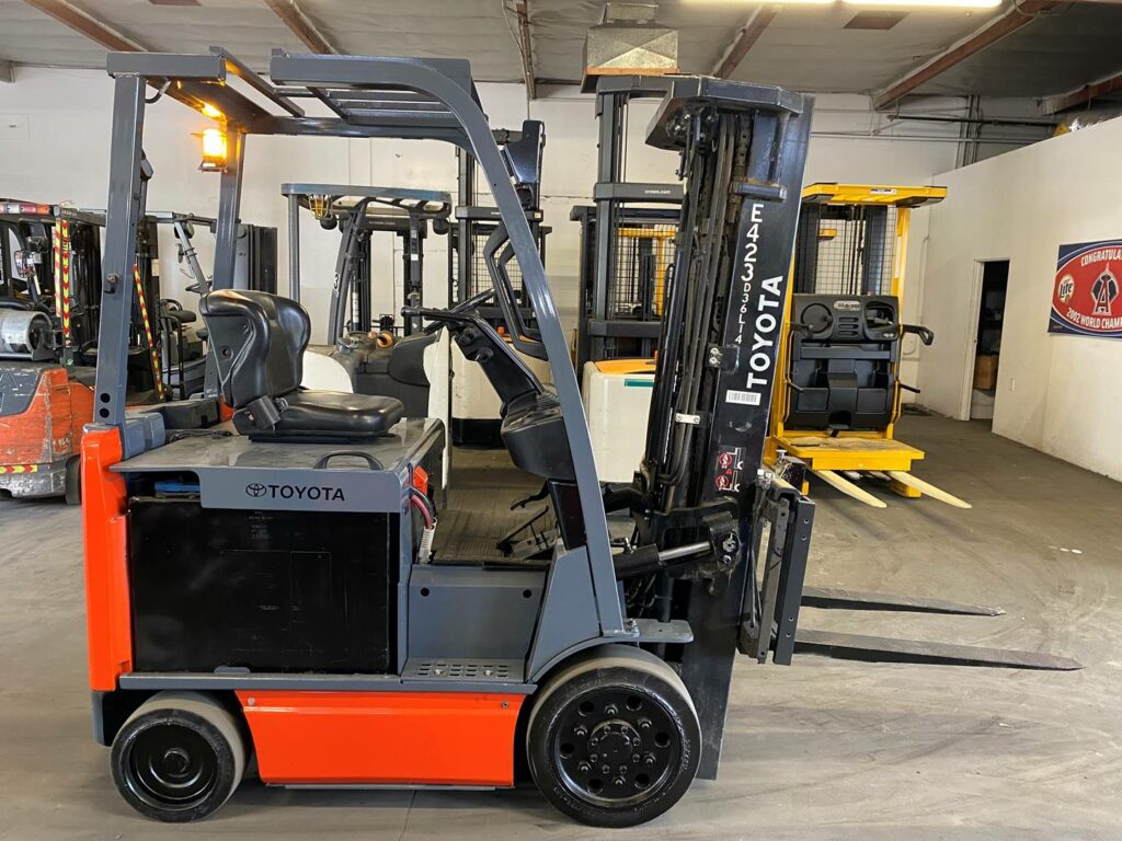 2018 Toyota Forklift 8FBCU25 featured image