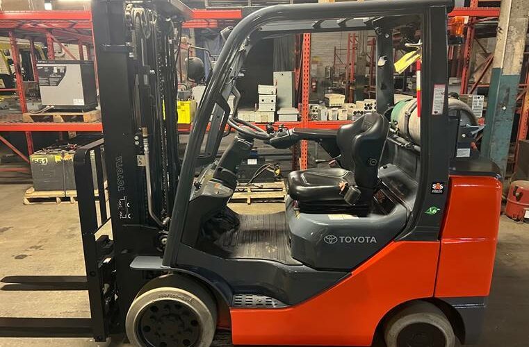 2018 Toyota Forklift 8FGCU30 featured image