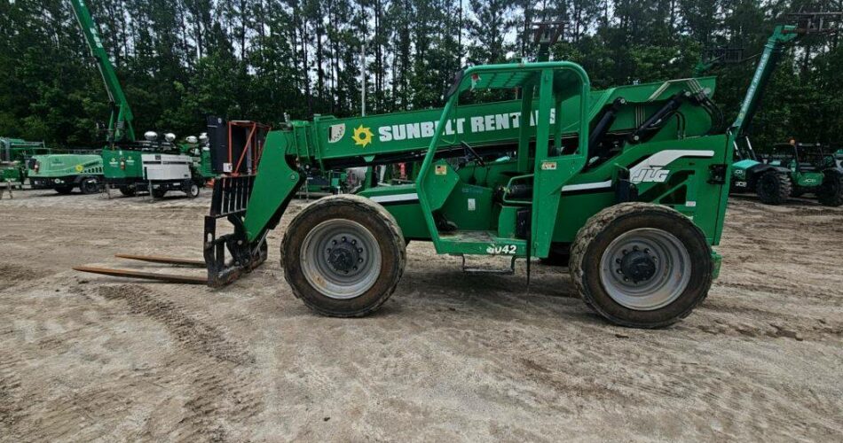 2015 Skytrak Telehandler 6042 featured image