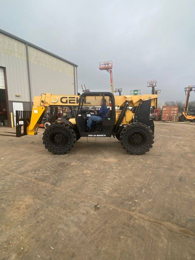 2020 Gehl Telehandler RS8-42 featured image