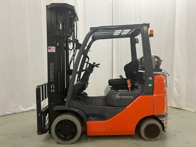 2017 Toyota Forklift 8FGCU25 featured image