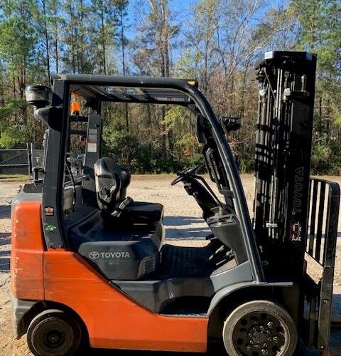 2016 Toyota Forklift 8FGCU25 featured image