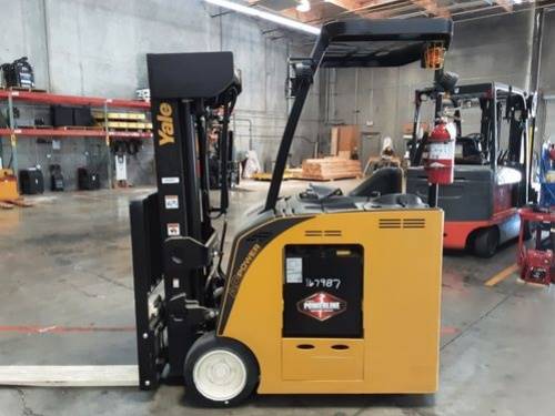 2017 Yale Forklift ESC030 featured image