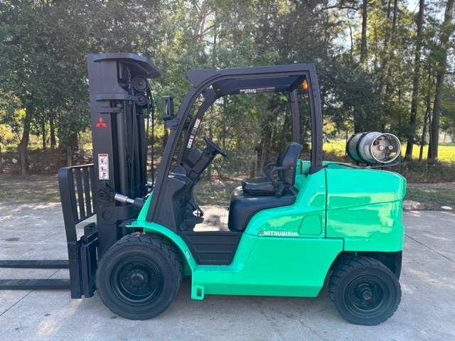 2013 Mitsubishi Forklift FG50CN featured image