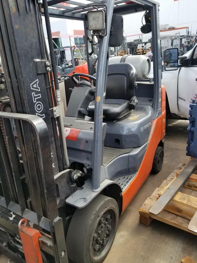 2017 Toyota Forklift 8FGCU25 featured image